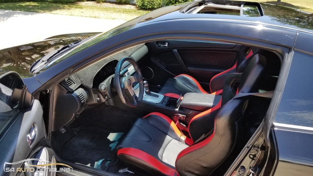 Black G35 Interior with Red Trimmed Seats